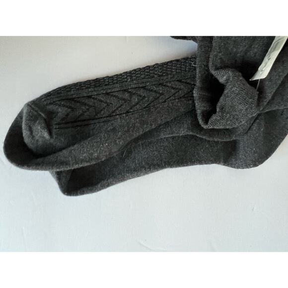 NWT 2 Pair of Old Navy Textured Black and GrayWinter Warm Tights Size XL - Picture 8 of 9